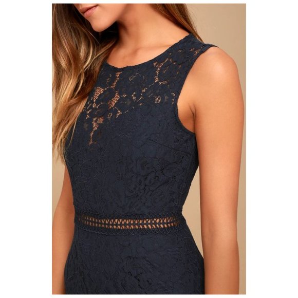 LULU'S Dress - Picture 4 of 9